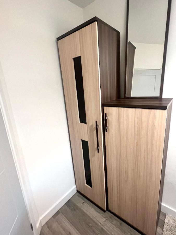 Lovely Single Room Londres Exterior foto